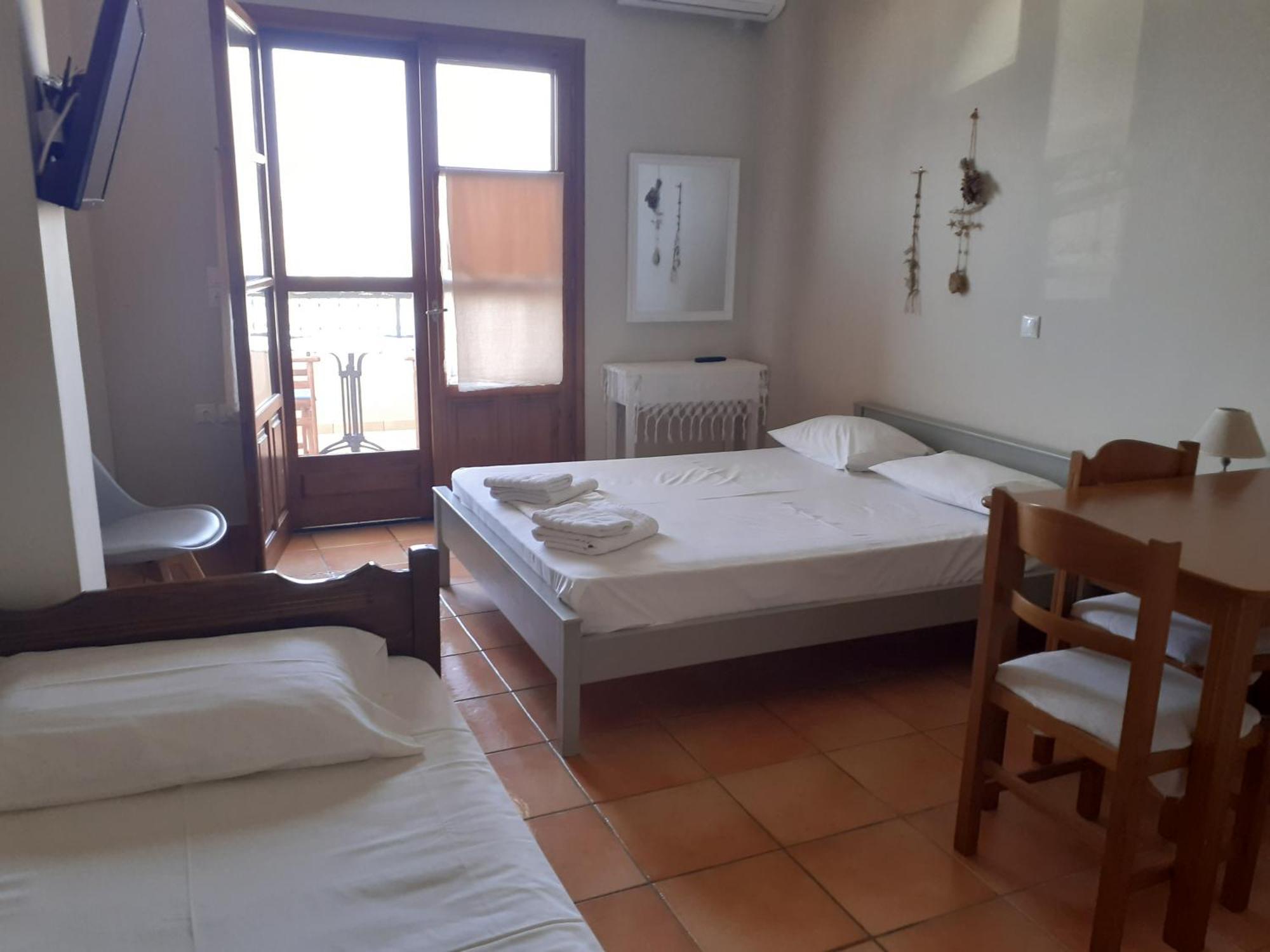 Kritikos Rooms Monemvasziá Kültér fotó